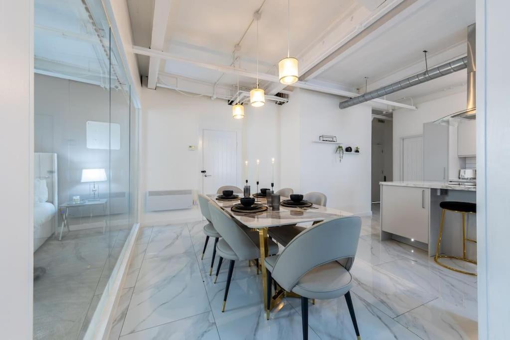 Luxury, Open Plan * Bradford (West Yorkshire)