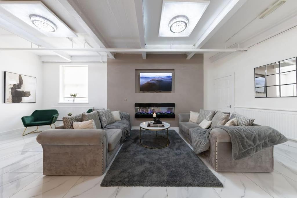 Luxury, Open Plan *